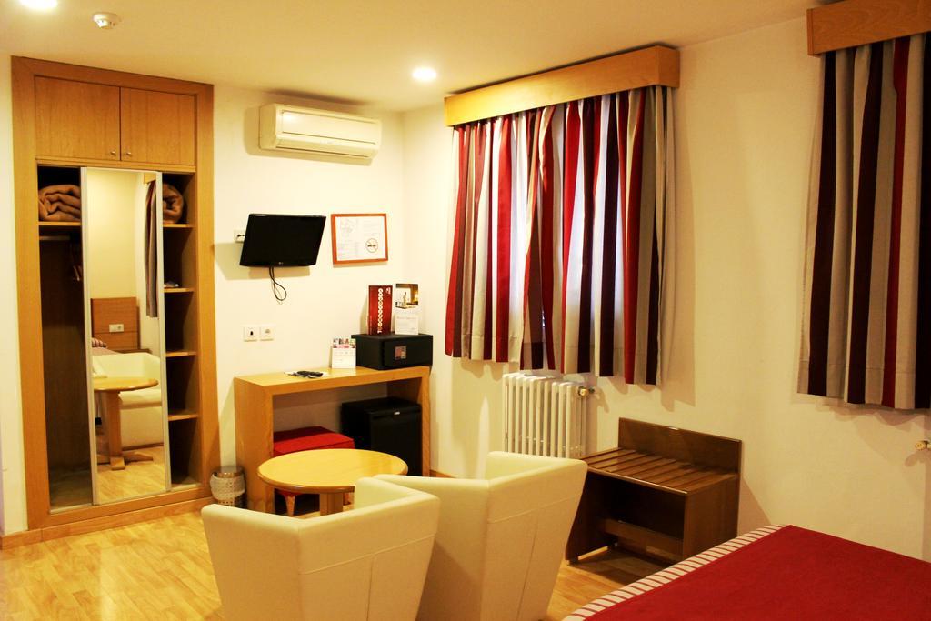Hotel Amic Colon ميورقة المظهر الخارجي الصورة