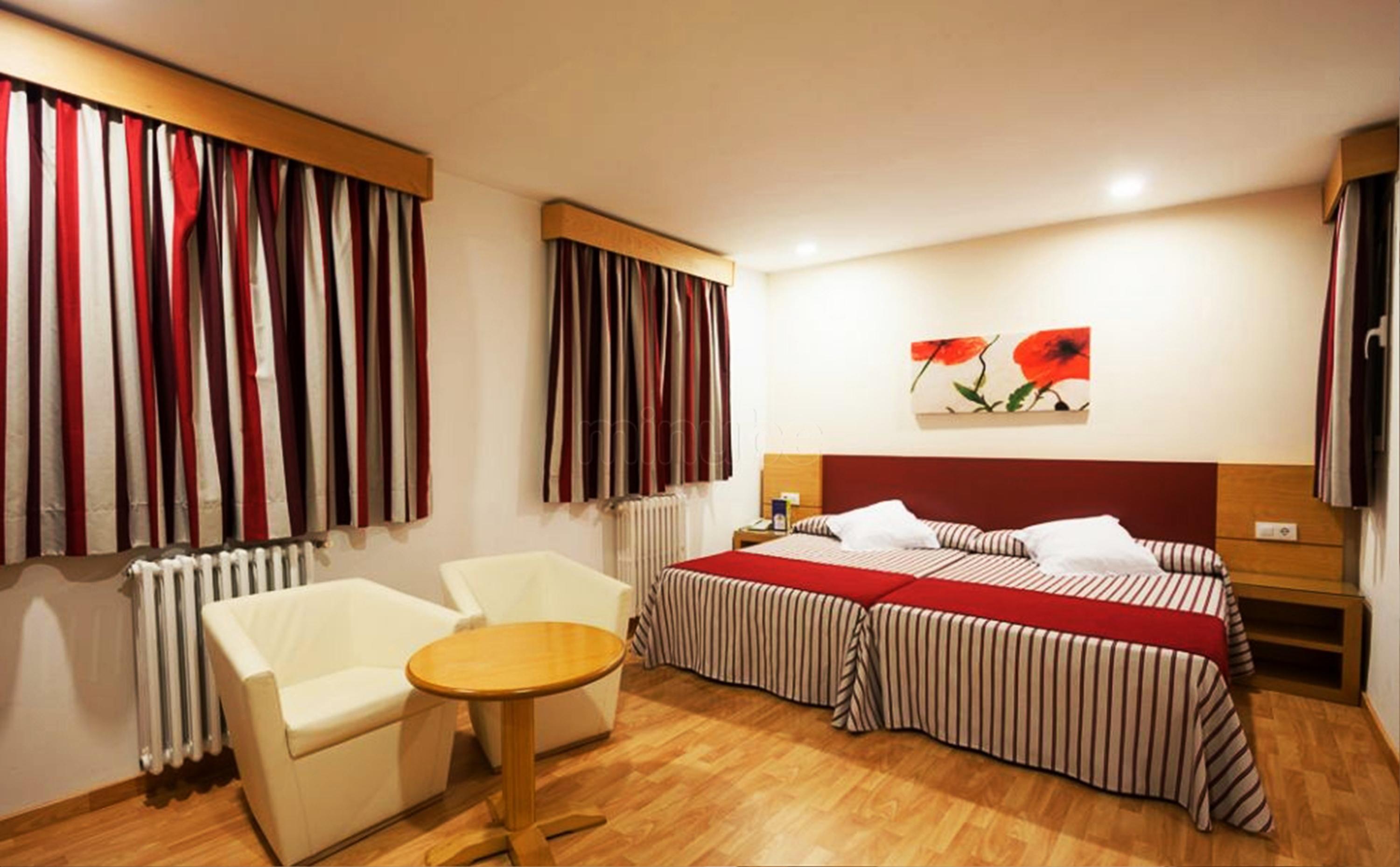 Hotel Amic Colon ميورقة الغرفة الصورة